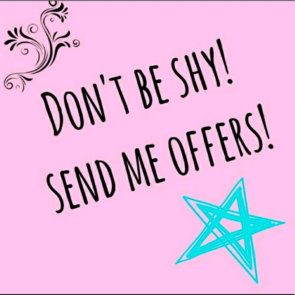 I accept reasonable offers! Let me know how I can accommodate you! 💞